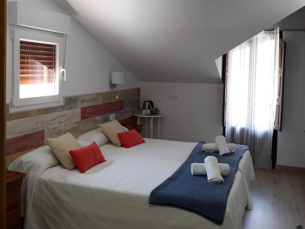 Hostal Nevandi Эспинама Экстерьер фото