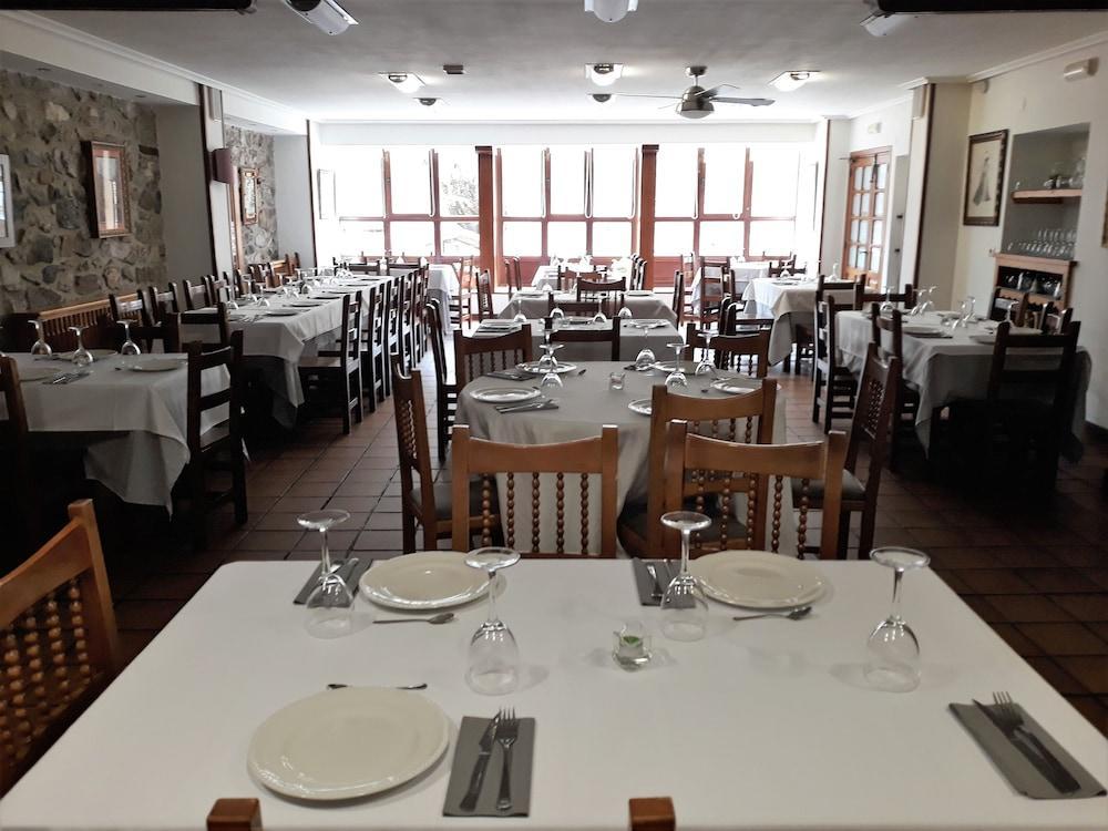 Hostal Nevandi Эспинама Экстерьер фото