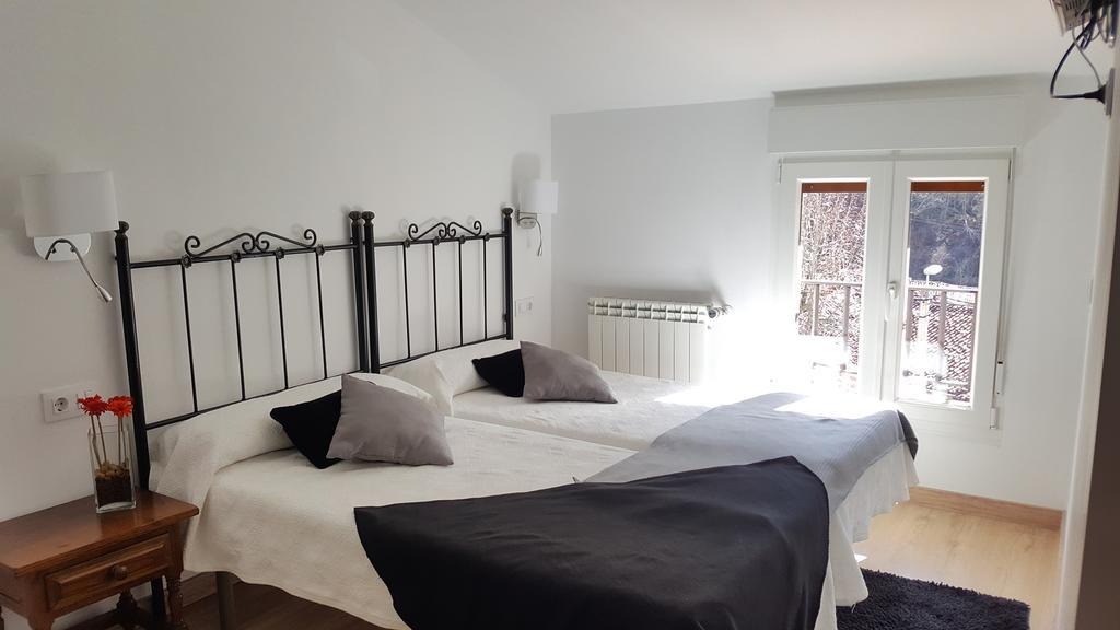 Hostal Nevandi Эспинама Экстерьер фото